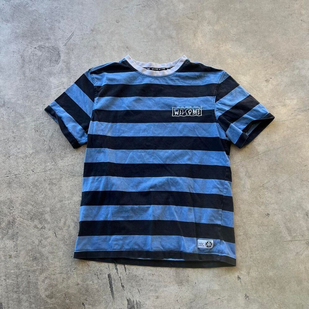 Welcome y2k striped tee Mens size L Large